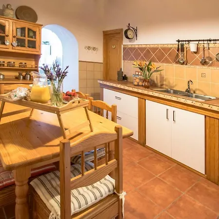 Casa Mi Tio Perico منزل ريفي